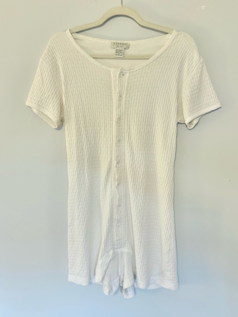 Express Tricot White Women’s Cotton Blend Button Up Romper One Piece Size M
